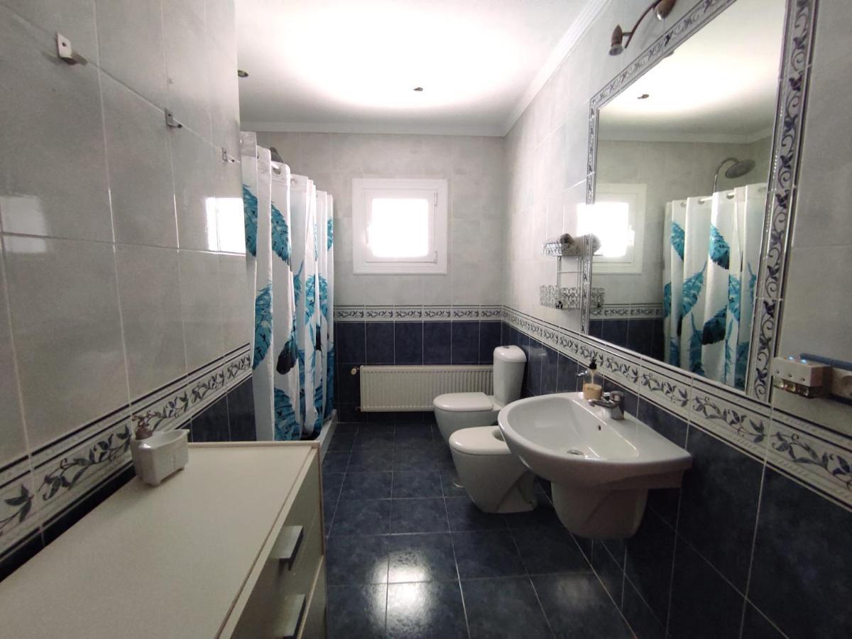 Villa Con Piscina A Un Paso De La Playa Benidorm Eksteriør billede