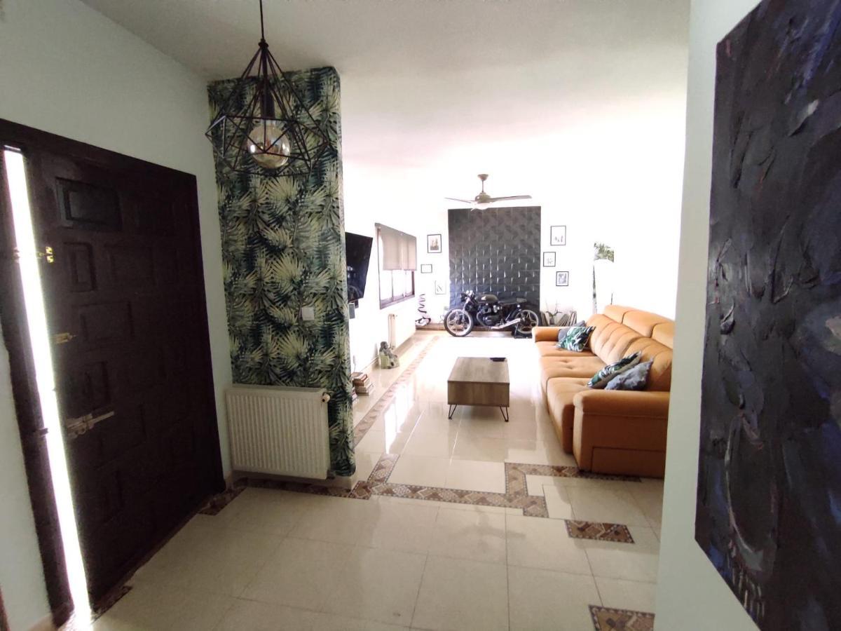 Villa Con Piscina A Un Paso De La Playa Benidorm Eksteriør billede
