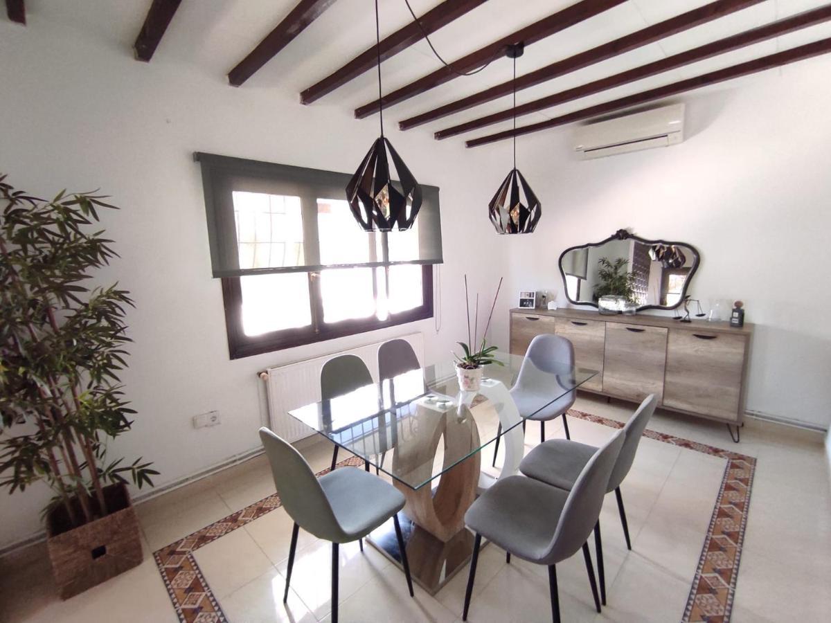 Villa Con Piscina A Un Paso De La Playa Benidorm Eksteriør billede