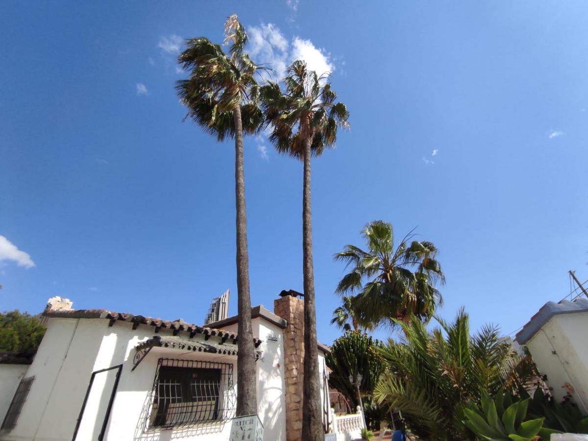 Villa Con Piscina A Un Paso De La Playa Benidorm Eksteriør billede